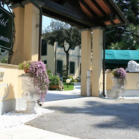 Hotel Verdemare มารินา ดิ เปียตราซันตา ภายนอก รูปภาพ