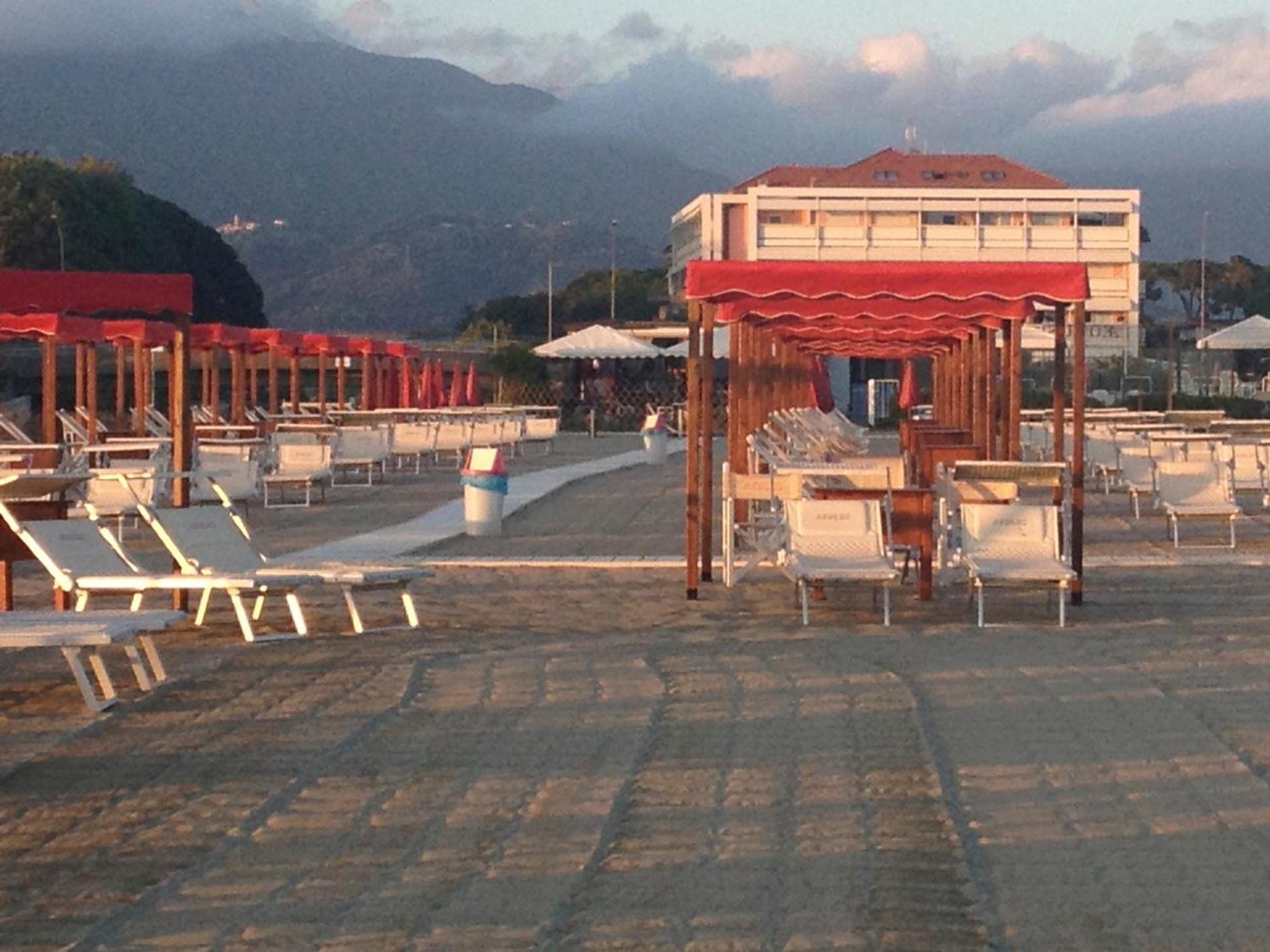 Hotel Verdemare มารินา ดิ เปียตราซันตา ห้อง รูปภาพ